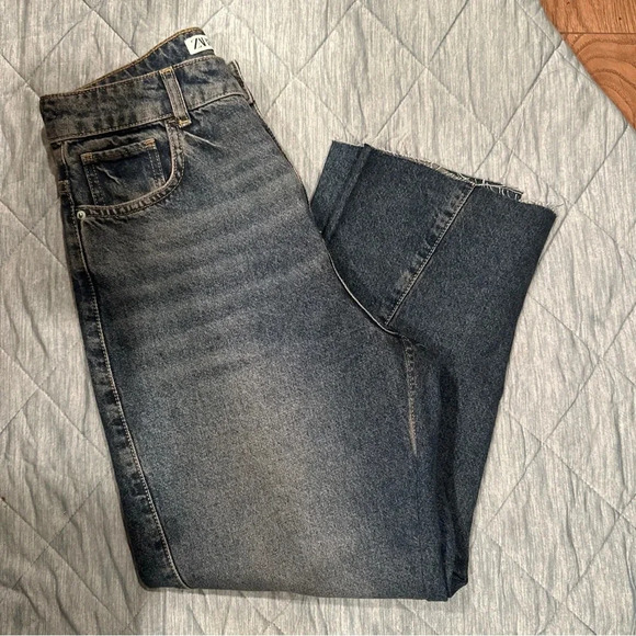 Zara Denim - Zara Women’s Jeans blue size 6 wide leg